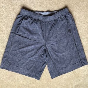 Lululemon athletica Men’s XL Gray Athletic Shorts